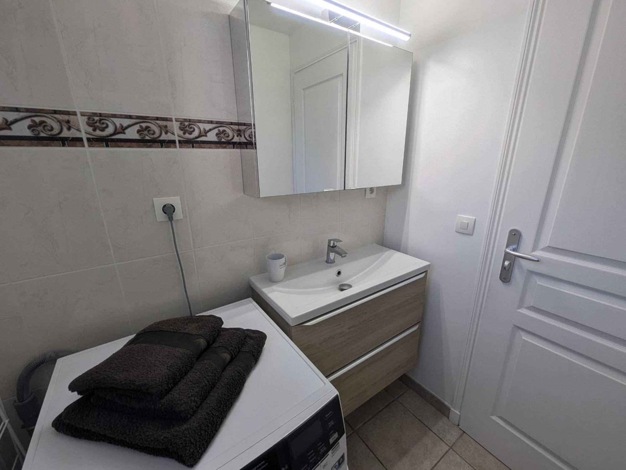 Maison Charmante A Langres Avec Wi-Fi Et Parking - Fr-1-611-43 외부 사진